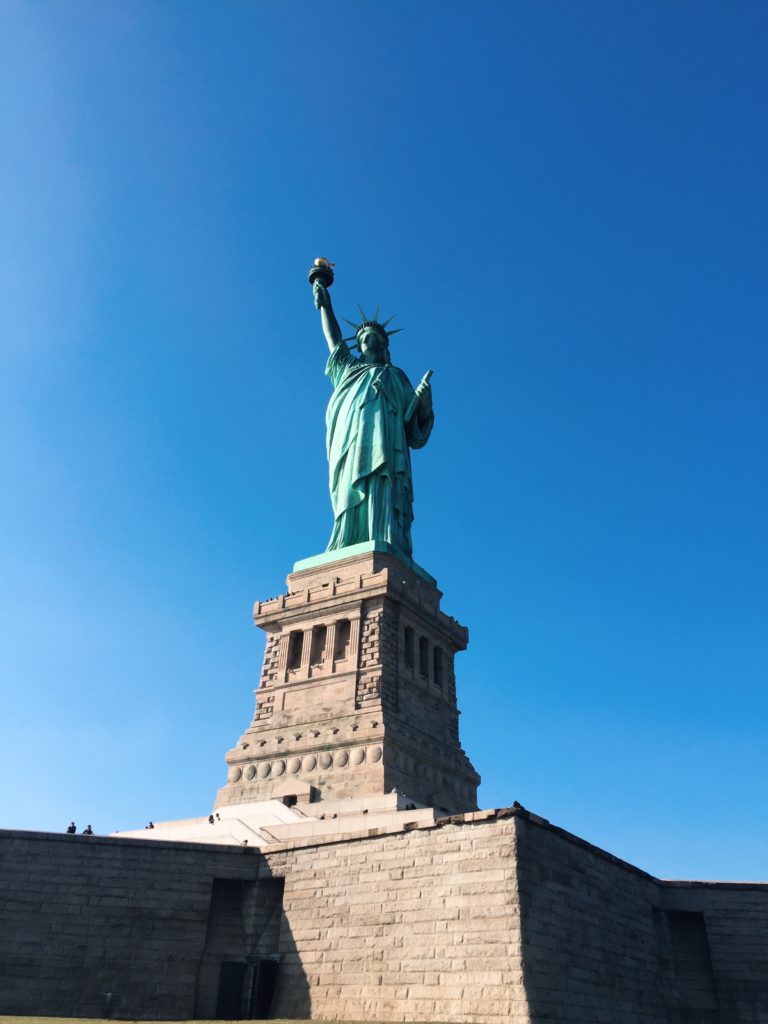 statue of liberty, New York - life with bugo