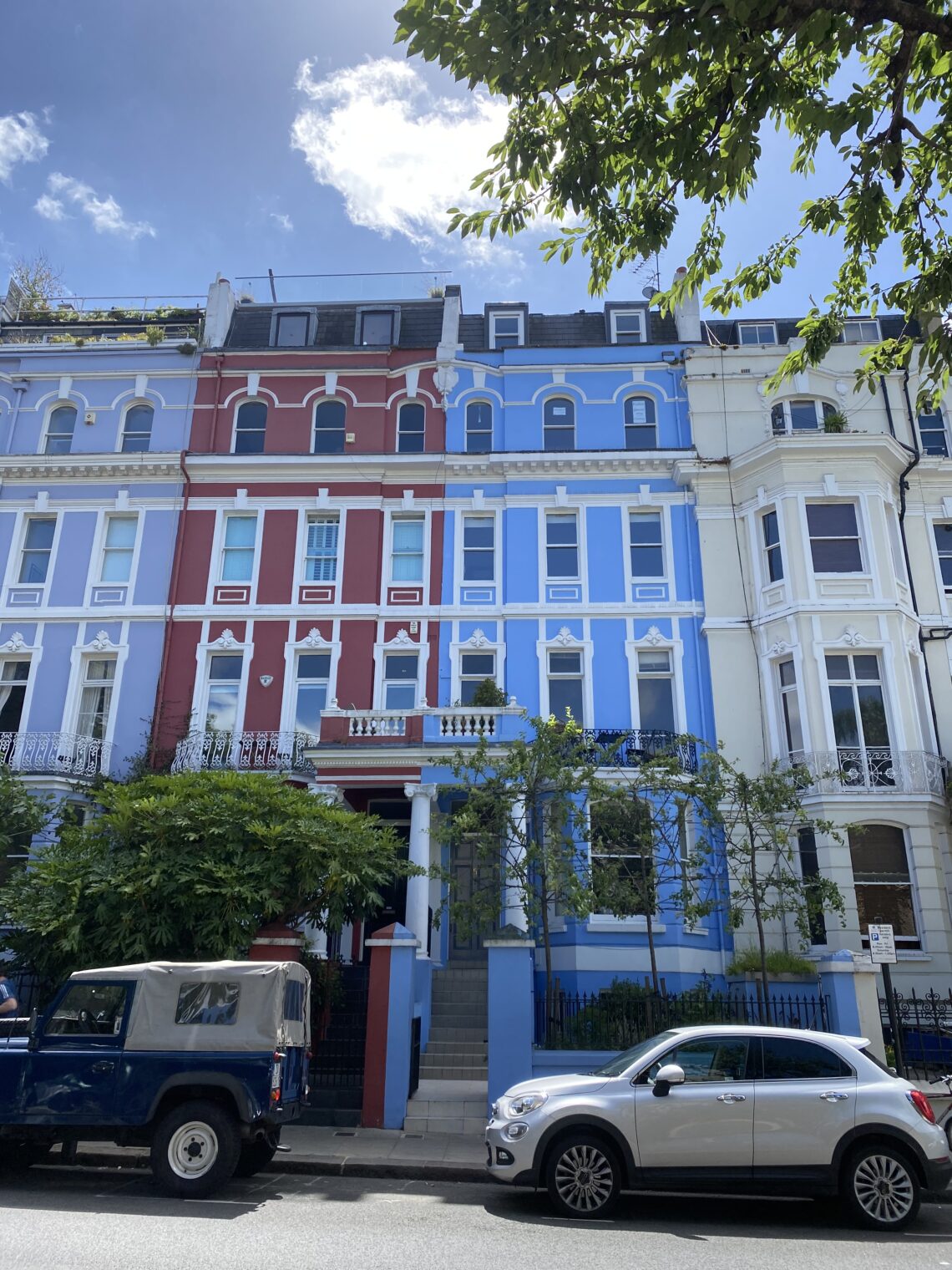 A Pictorial Walking Tour Of London’s Notting Hill - Life With Bugo