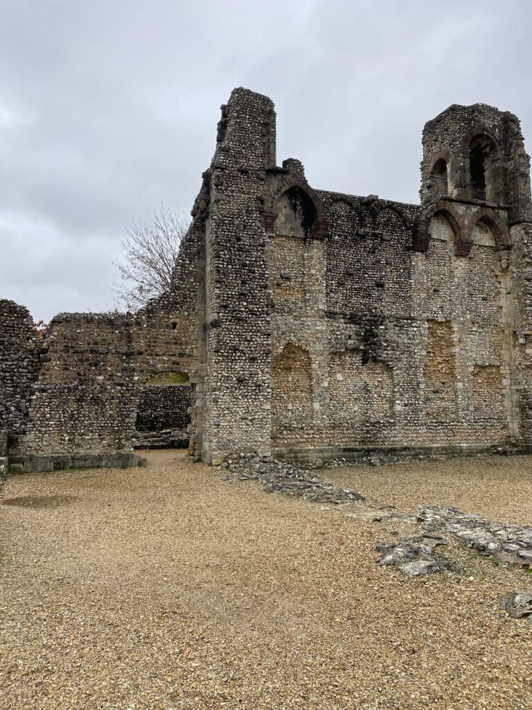 Wolvesey Castle - LifewithBugo