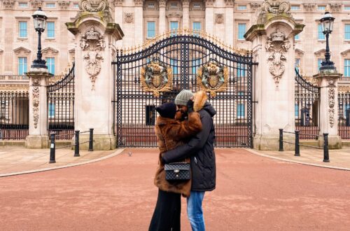 The Most Romantic Things to do in London - Buckingham Palace - Lifewithbugo