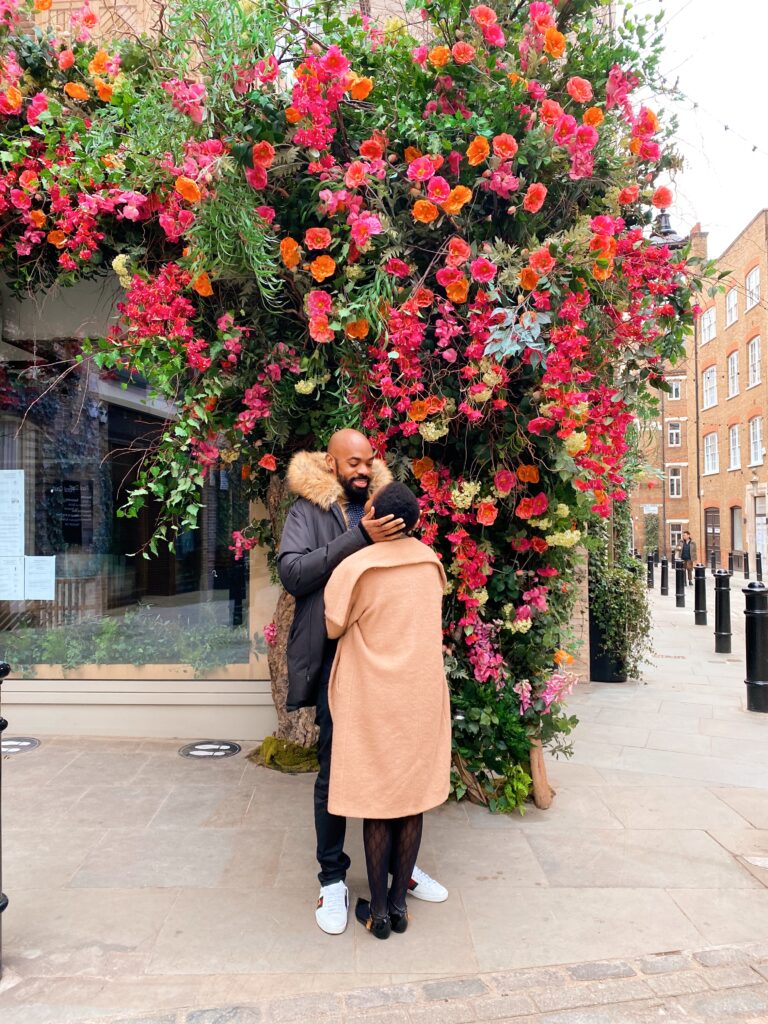 romantic photo in covent garden - lifewithbugo