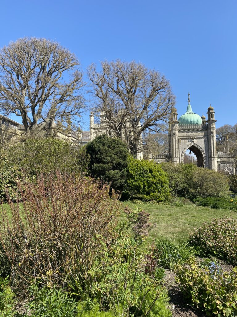 Royal Pavilion - London day out to the Brighton Pier - lifewithbugo