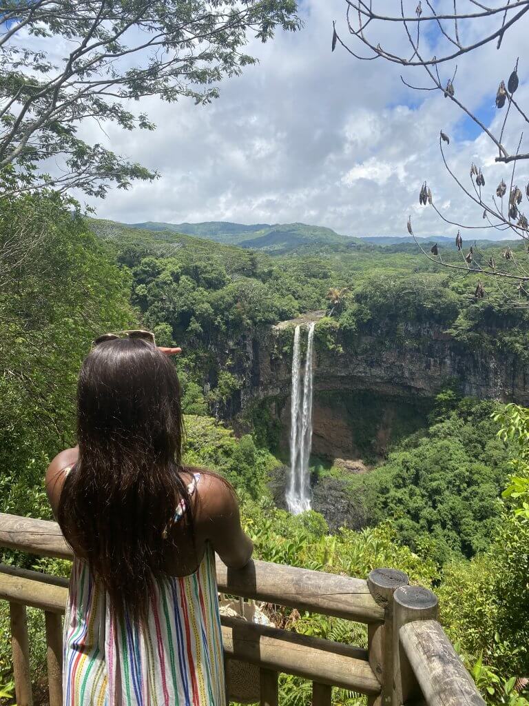 Mauritius Travel Guide = Chamarel Waterfall