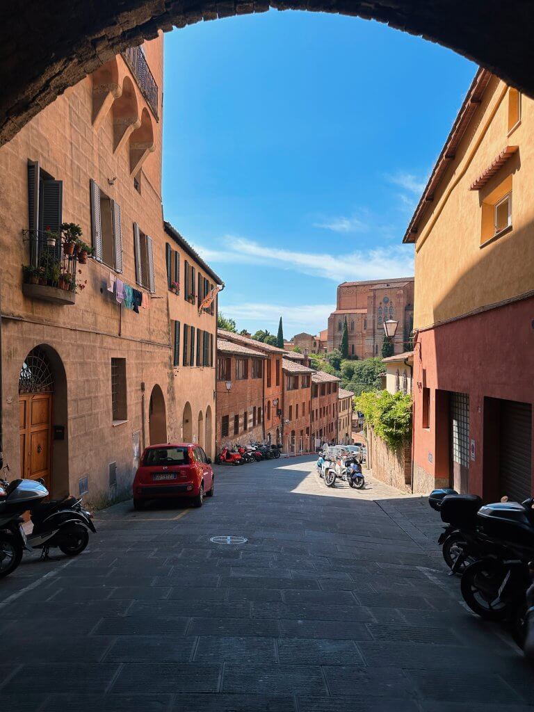 Siena, Tuscany is one of the most picturesque towns in Tuscany. Lifewithbugo.com