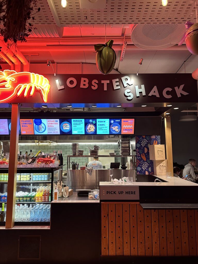 travel guide to copenhagen - Lobster Shack in Tivoli