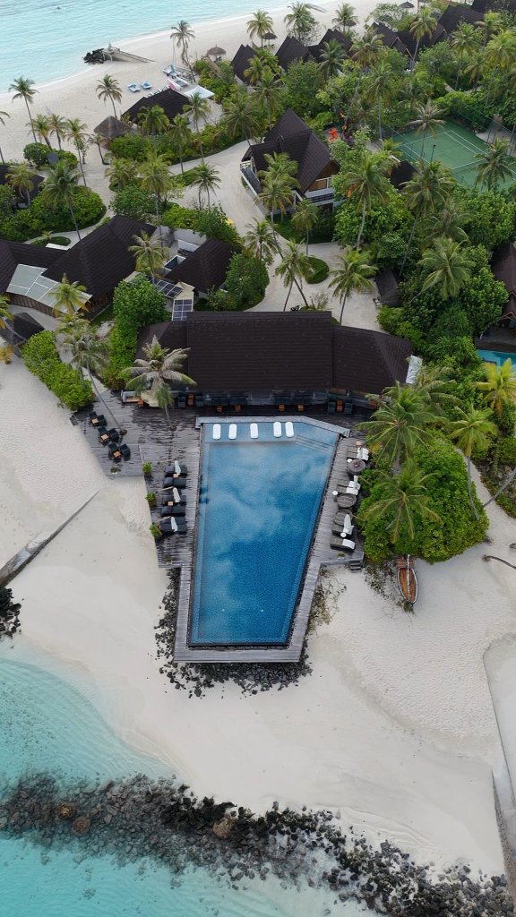 Pool at Fushifaru Maldives