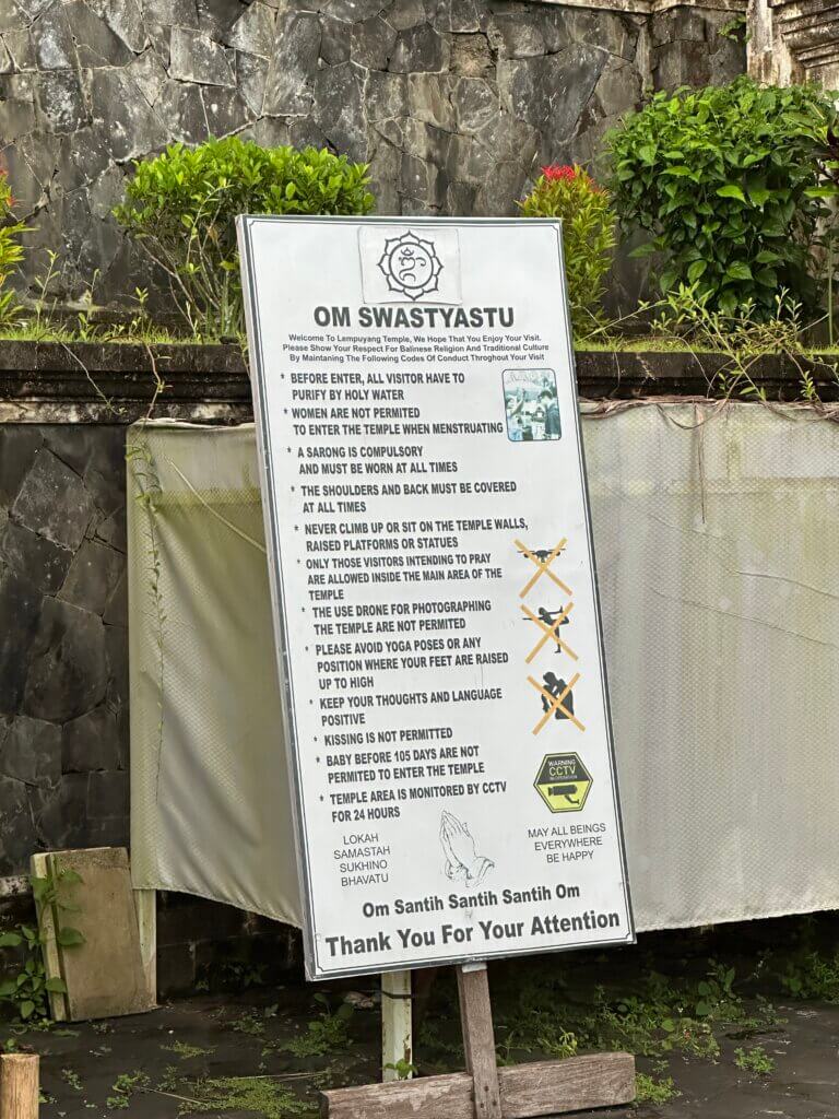 Travel guide to visiting Lempuyang Temple Bali - Some rules