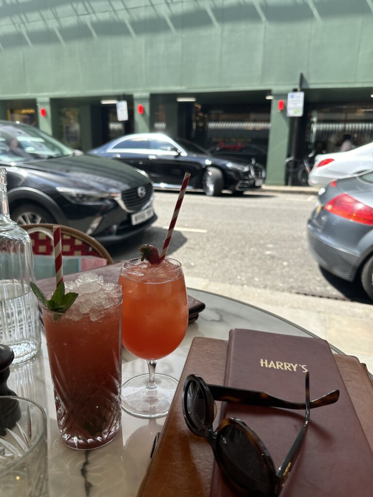 Aperol Spritz in The best things to do for Summer in London 9 - lifewithbugo.com