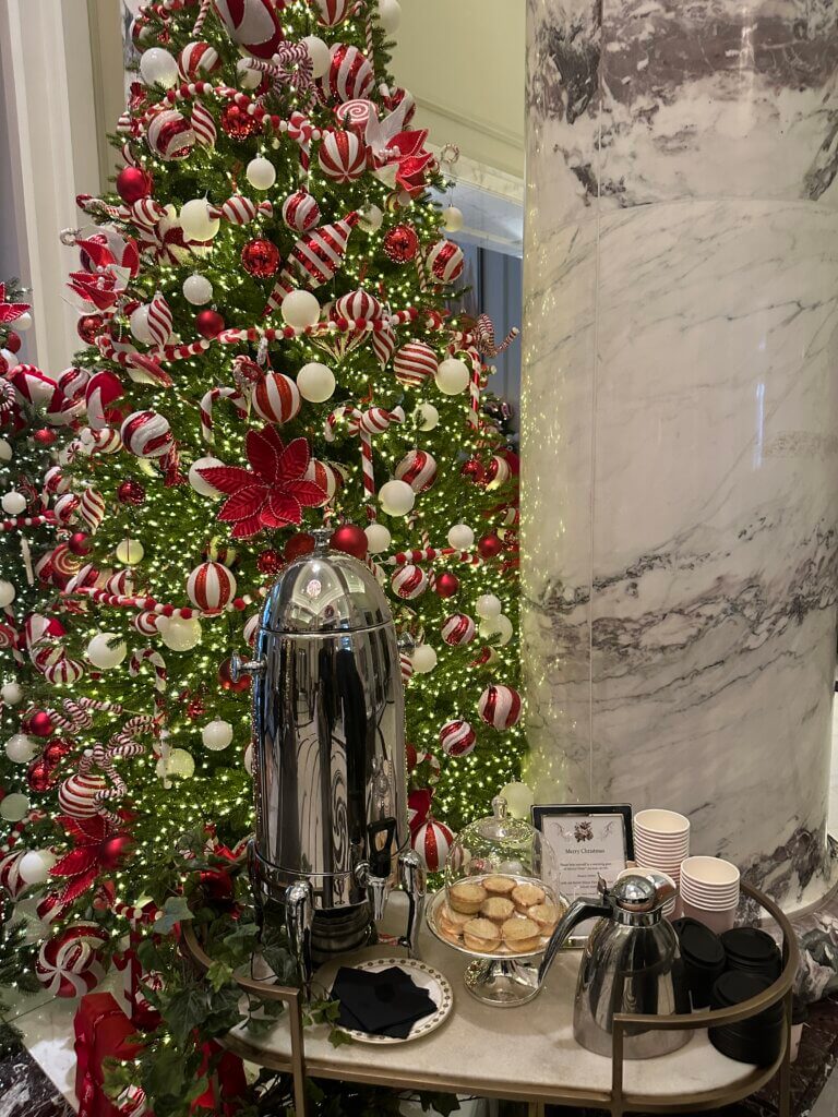 The most beautiful Christmas decorations in London 5 - Langham