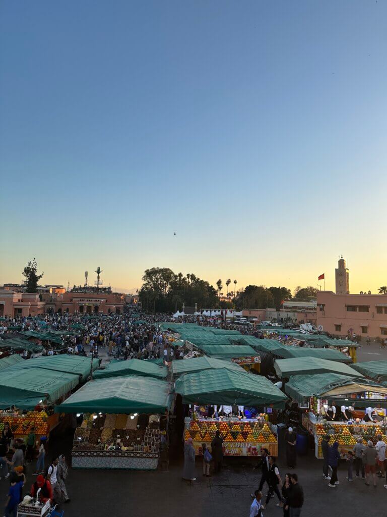 Jemaa el-Fnaa Square at sunset 3 - lifewithbugo.com