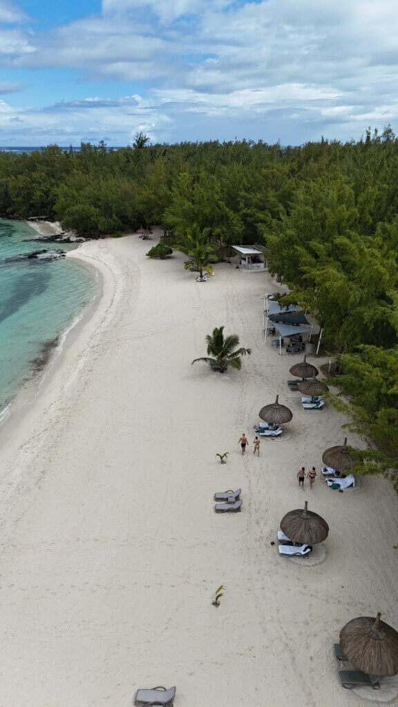 ile aux cerfs, mauritius - lifewithbugo